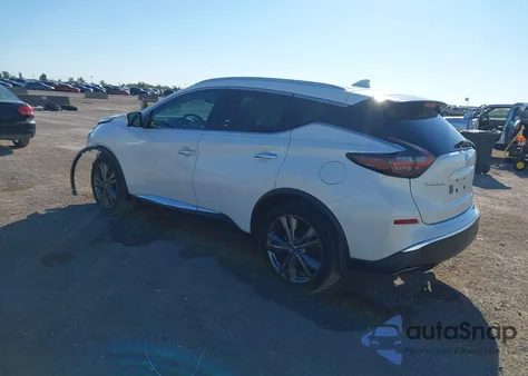 2019 Nissan Murano Platinum z USA, uszkodzony, nr VIN 5N1AZ2MJ1KN112493